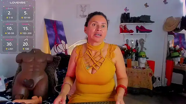 SheraHadee online show from February 17, 1:32 pm