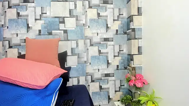 Snapshot of angel_dthroatt chatting on May 13, 12:13 pm angel dthroatt online show from May 13, 12:13 pm