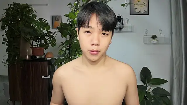 Snapshot of Oliver_Nl chatting on November 21, 4:44 am Oliver Nl online show from November 21, 4:44 am