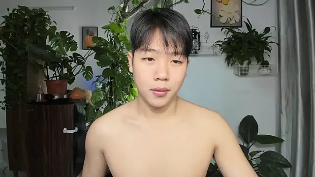 Snapshot of Oliver_Nl chatting on November 27, 4:58 am Oliver Nl online show from November 27, 4:58 am