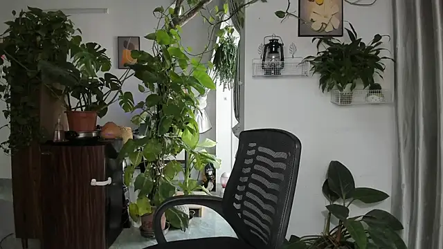 Snapshot of Oliver_Nl chatting on November 28, 4:48 am Oliver Nl online show from November 28, 4:48 am