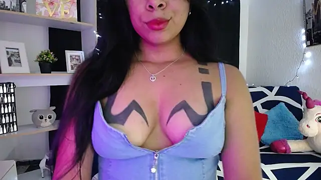 BellaLiz  online show from January 31, 1:33 am