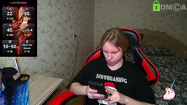 Alexis Gordon online show from February 12, 8:48 pm