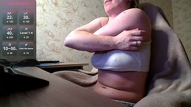Alexis Gordon online show from May 22, 9:09 pm