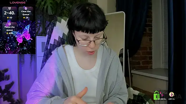 Melissa Wells online show from May 23, 10:14 pm