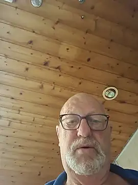 Snapshot of sperpa chatting on November 18, 8:41 am sperpa online show from November 18, 8:41 am