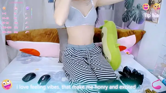 Ly   online show from March 21, 2:27 am