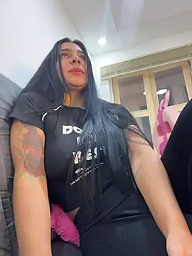 Meganmilk1 online show from May 20, 2:12 pm
