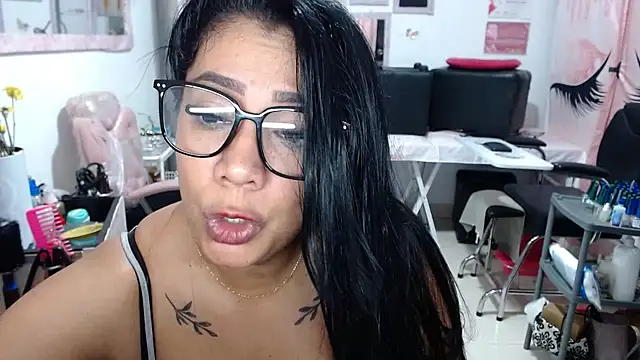 titsbiglovers online show from September 22, 5:48 pm