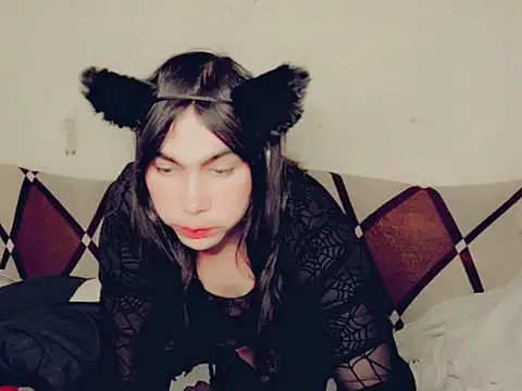 evelyntvsexy online show from June 18, 9:19 pm