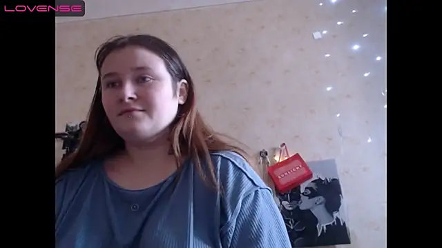 Snapshot of Light_Luna chatting on December 25, 7:24 am Light Luna online show from December 25, 7:24 am