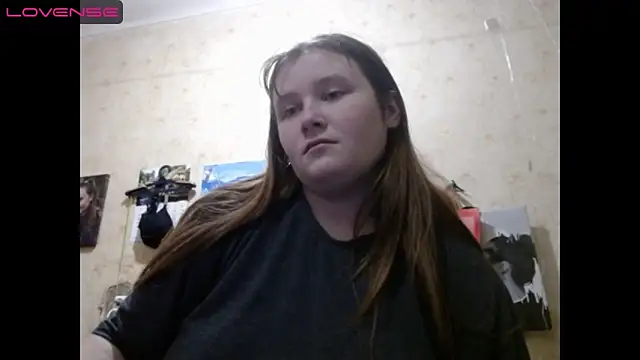 Snapshot of Light_Luna chatting on December 26, 10:48 am Light Luna online show from December 26, 10:48 am
