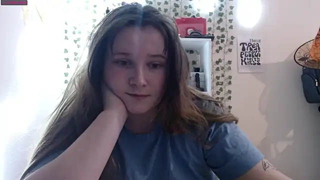 Snapshot of Light_Luna chatting on January 27, 11:00 am Light Luna online show from January 27, 11:00 am