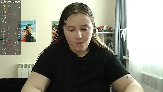 Snapshot of Light_Luna chatting on February 28, 10:20 am Light Luna online show from February 28, 10:20 am