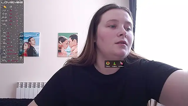 Snapshot of Light_Luna chatting on March 1, 5:09 am Light Luna online show from March 1, 5:09 am
