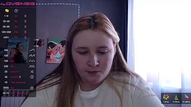 Snapshot of Light_Luna chatting on November 14, 8:24 am Light Luna online show from November 14, 8:24 am