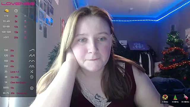 Snapshot of Light_Luna chatting on January 9, 3:48 pm Light Luna online show from January 9, 3:48 pm