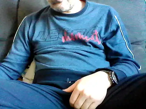 Snapshot of daky_86 chatting on May 12, 4:04 pm daky 86 online show from May 12, 4:04 pm