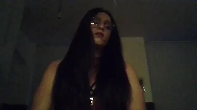 NeverTooMuch95 online show from October 5, 5:50 am