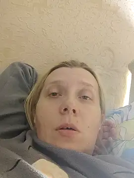 Snapshot of LeraSweet chatting on October 18, 6:52 pm LeraSweet online show from October 18, 6:52 pm