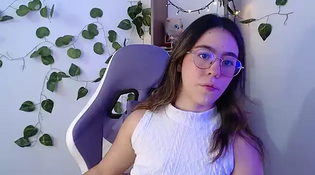 BlairVicent online show from February 6, 12:05 pm