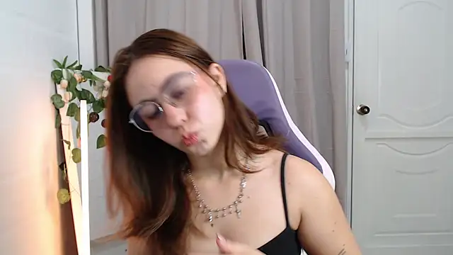 BlairVicent online show from January 7, 1:24 pm