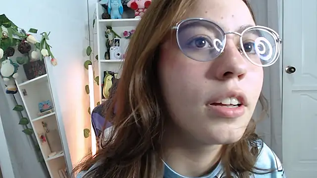 BlairVicent online show from February 20, 4:42 am