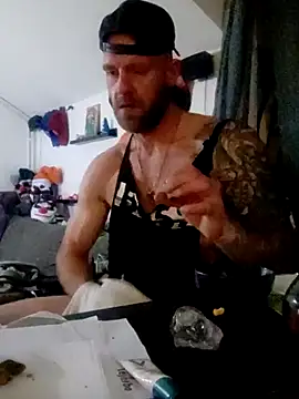 eltoulou online show from January 9, 12:46 am