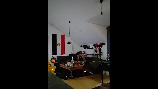 eltoulou online show from January 11, 10:40 pm