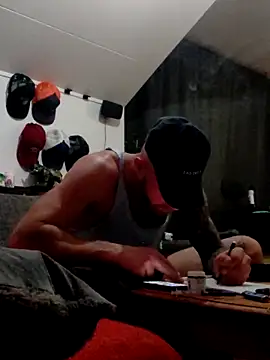 eltoulou online show from February 7, 4:46 pm