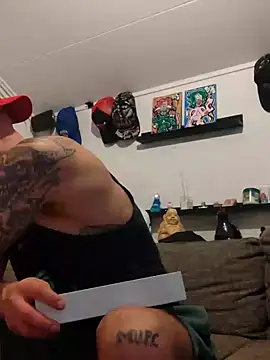 eltoulou online show from February 9, 8:02 pm