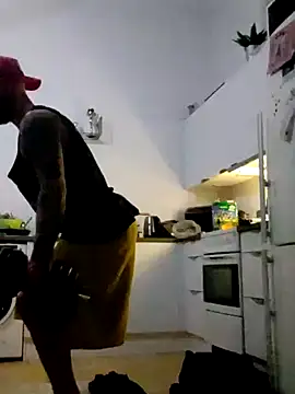 eltoulou online show from February 12, 12:16 am