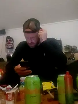 eltoulou online show from February 16, 8:33 pm