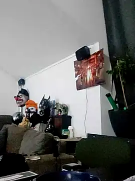 eltoulou online show from February 19, 2:33 am