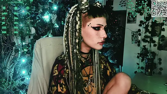 Snapshot of say_mary chatting on January 7, 11:07 pm say mary online show from January 7, 11:07 pm