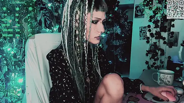 Snapshot of say_mary chatting on January 9, 10:33 pm say mary online show from January 9, 10:33 pm