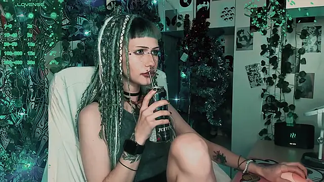 Snapshot of say_mary chatting on January 12, 9:31 pm say mary online show from January 12, 9:31 pm