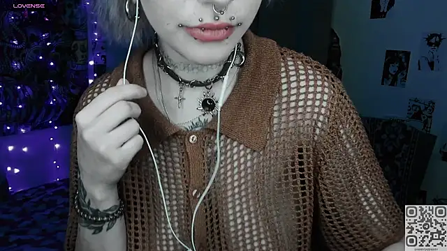 Snapshot of say_mary chatting on April 5, 1:03 am say mary online show from April 5, 1:03 am