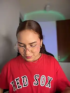 Snapshot of gretta_kler1 chatting on February 22, 2:17 am gretta kler1 online show from February 22, 2:17 am