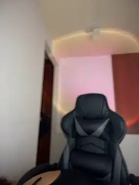 Snapshot of gretta_kler1 chatting on March 7, 2:25 am gretta kler1 online show from March 7, 2:25 am