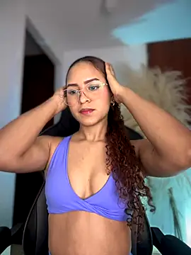 Snapshot of gretta_kler1 chatting on October 6, 11:29 am gretta kler1 online show from October 6, 11:29 am