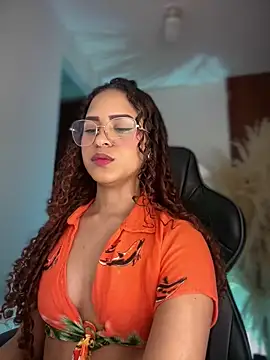Snapshot of gretta_kler1 chatting on March 8, 10:46 pm gretta kler1 online show from March 8, 10:46 pm