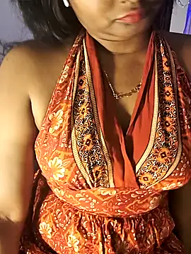 FANTASY QUEEN 07 online show from March 8, 6:05 pm