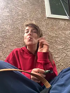 Phattpinktaco online show from June 16, 1:47 pm