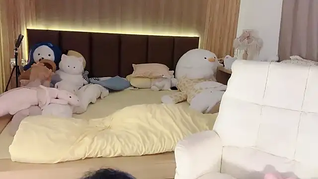 Snapshot of VIVIAN247 chatting on March 31, 2:39 pm VIVIAN247 online show from March 31, 2:39 pm