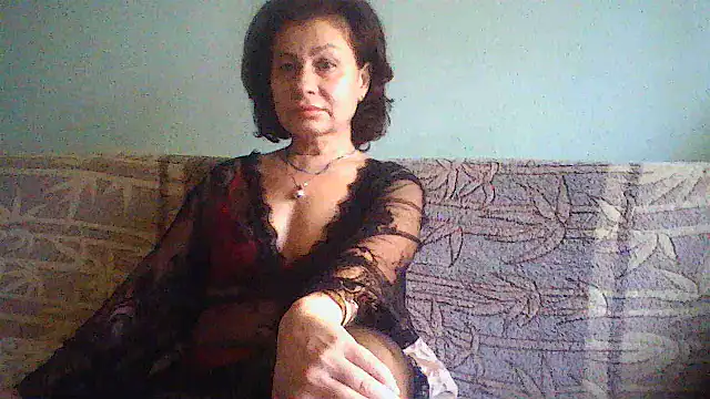 Snapshot of Mat_Elenore chatting on December 24, 7:28 am Mat Elenore online show from December 24, 7:28 am