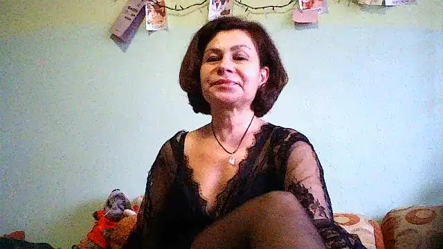 Snapshot of Mat_Elenore chatting on January 28, 9:41 am Mat Elenore online show from January 28, 9:41 am