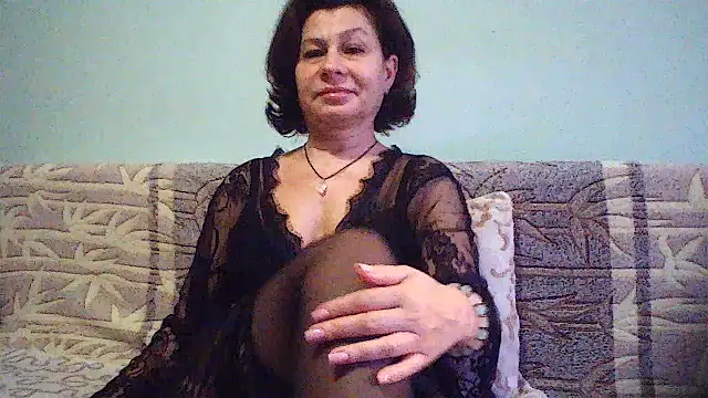 Snapshot of Mat_Elenore chatting on February 2, 6:15 am Mat Elenore online show from February 2, 6:15 am