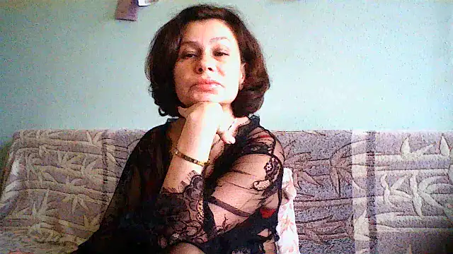 Snapshot of Mat_Elenore chatting on February 4, 7:29 am Mat Elenore online show from February 4, 7:29 am