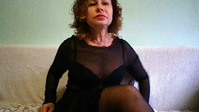 Snapshot of Mat_Elenore chatting on September 30, 6:51 am Mat Elenore online show from September 30, 6:51 am